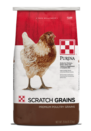 Image of Purina® Scratch Grains poultry feed bag front view