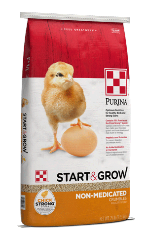 Image of Purina® Start & Grow® poultry feed bag