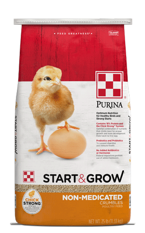 Image of Purina® Start & Grow® poultry feed bags front view