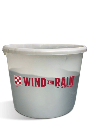 Image of Purina® Wind and Rain® Storm® Mineral Tub cattle feed package